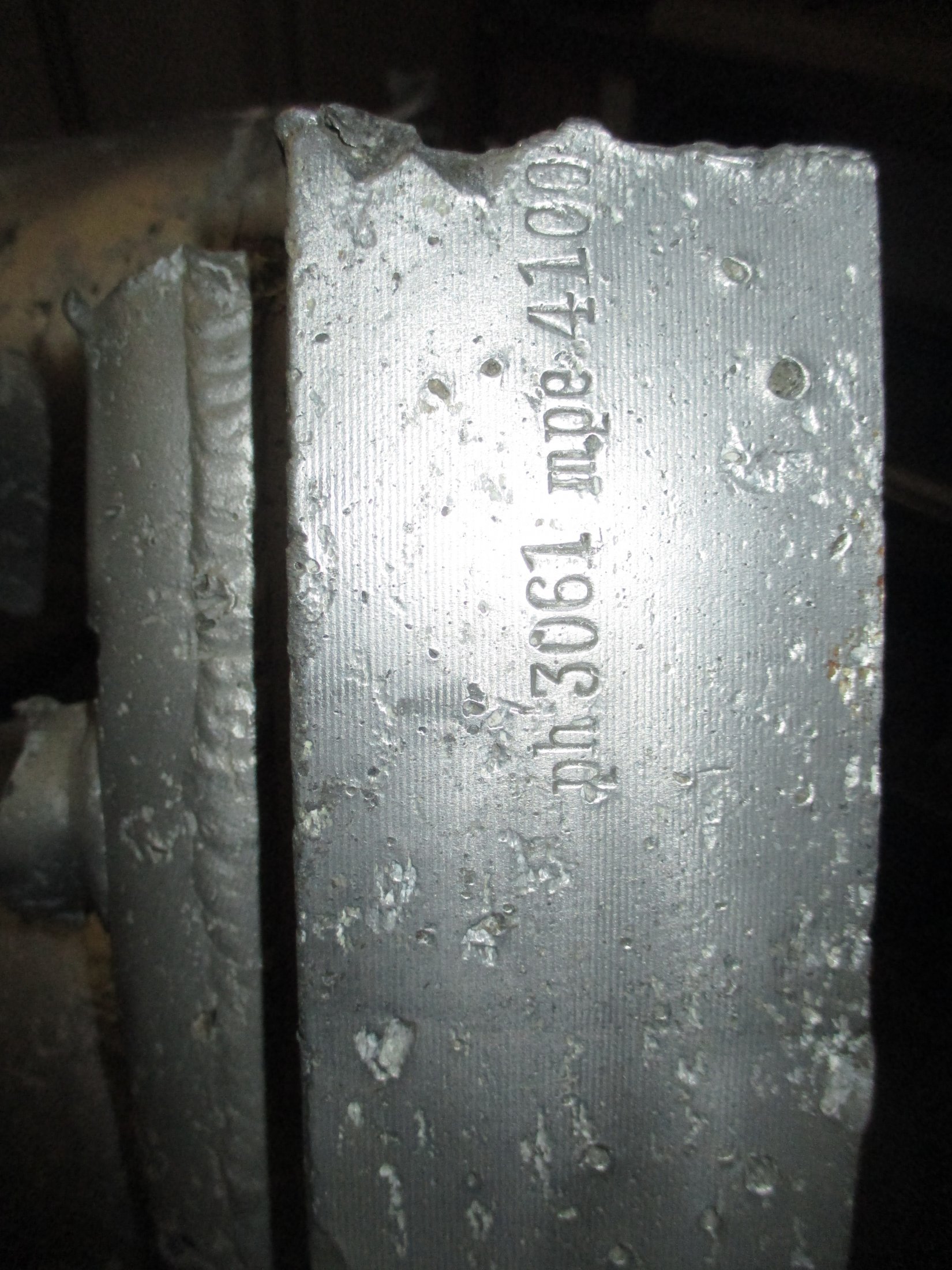 Part of prototype 25-Ton injector head