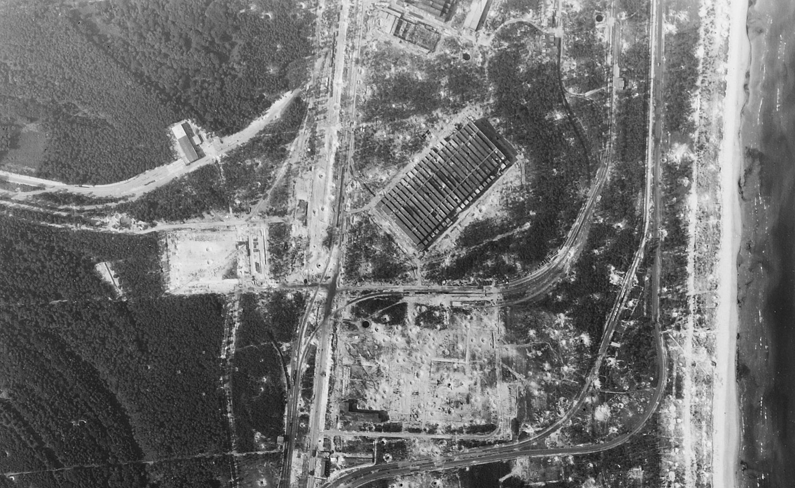 RAF reconnaissance photo from 21/08/1944 of F1 region  