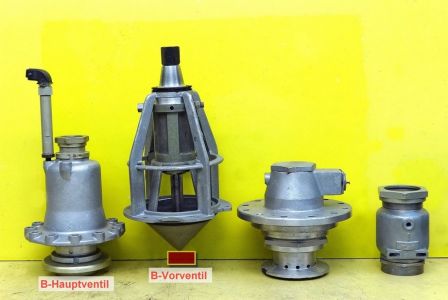 A4-V2 primary missile valves