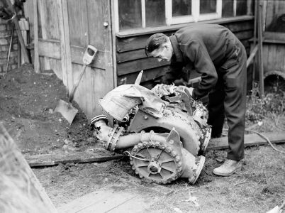 V2 turbo-pump wreckage East Ham, 17th Sept -1944